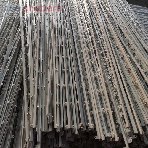 hidden tilt bar plantation shutters,shutter tilt bar