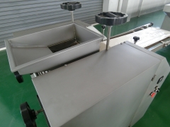 Rotary molder