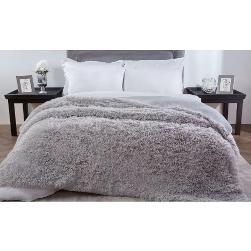 Pieridae Shaggy Fur Cosy Throw