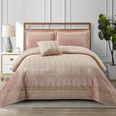 Jacquard comforter set