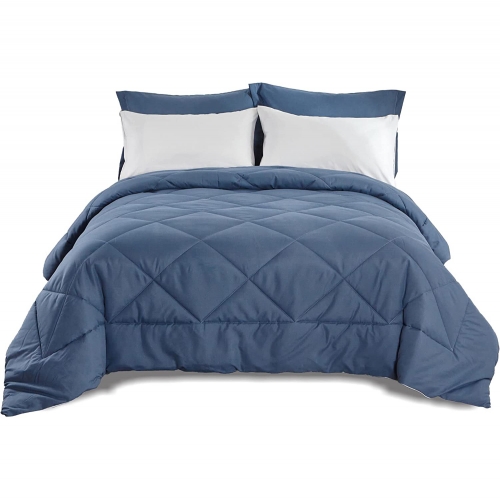 Reversible microfiber comforter set