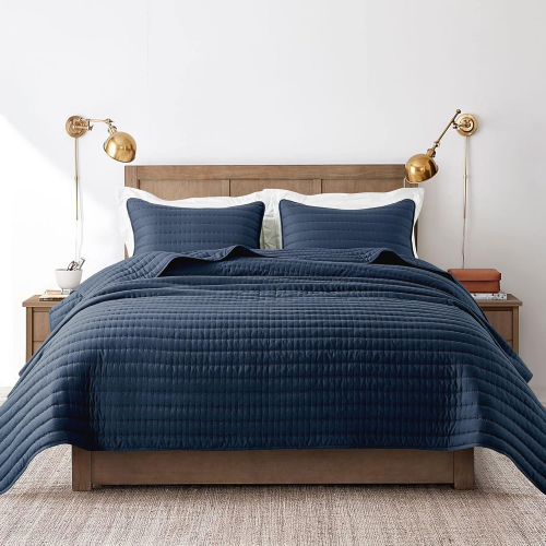 Washed Brushed Microfiber Quilt with Quilted Embroidery