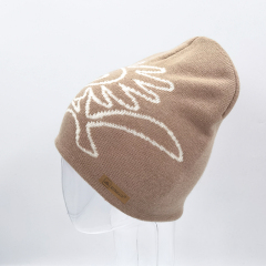 Femal woolen beanie