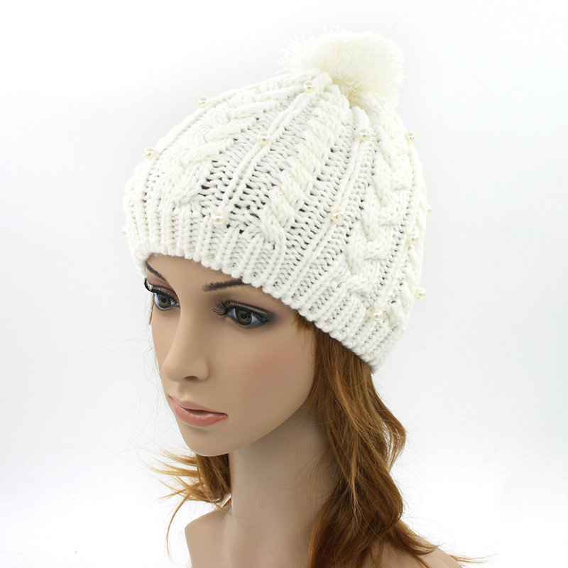 GIRLS’ PEARLS BEANIE