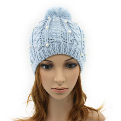 GIRLS’ PEARLS BEANIE