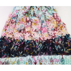 womens chunky knit beanie