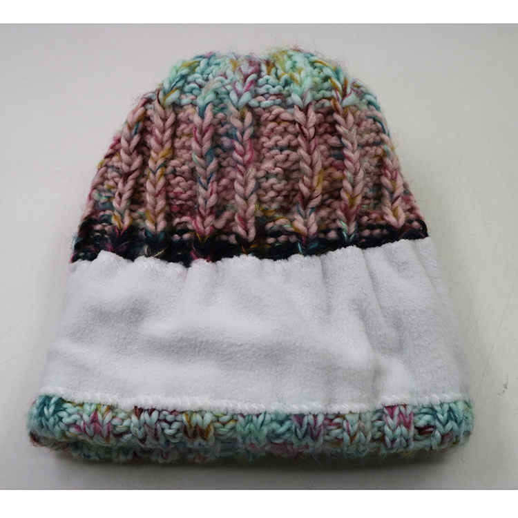 womens chunky knit beanie