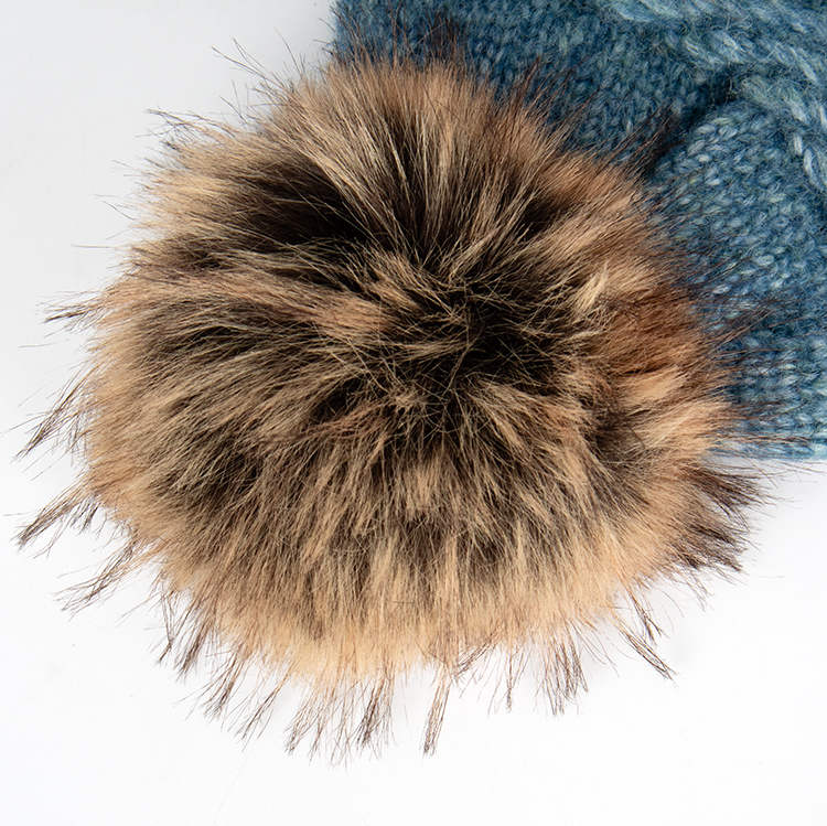 Wool Blend Cable Knit Pom Beanie