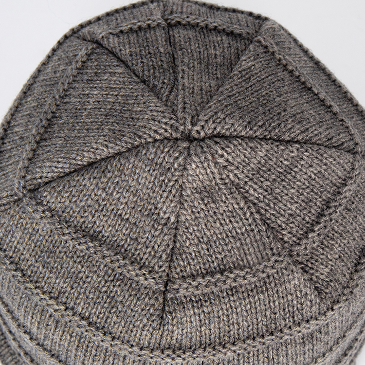 Cuffless Wool Blend Skull Beanie