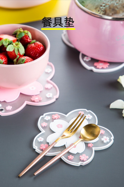 日式餐墊pvc隔熱墊鍋墊硅膠杯墊創意北歐風防熱碗墊水杯墊餐盤墊2103302