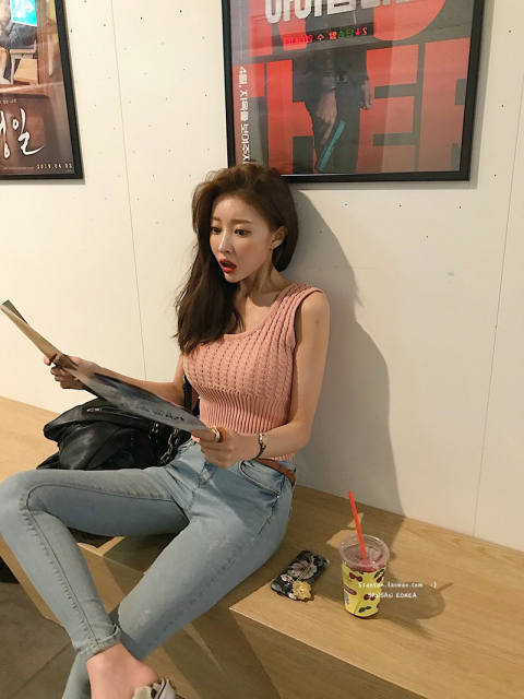 韓國可外穿新款短款針織背心修身性感無袖打底外穿上衣女潮21043005