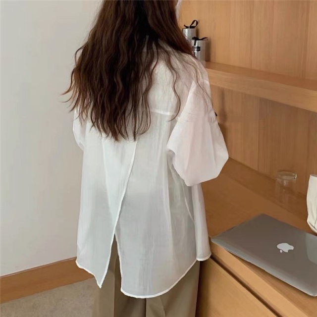 人間水蜜桃背後開叉長袖天絲襯衫女小眾寬松純色外穿防曬衣21061206