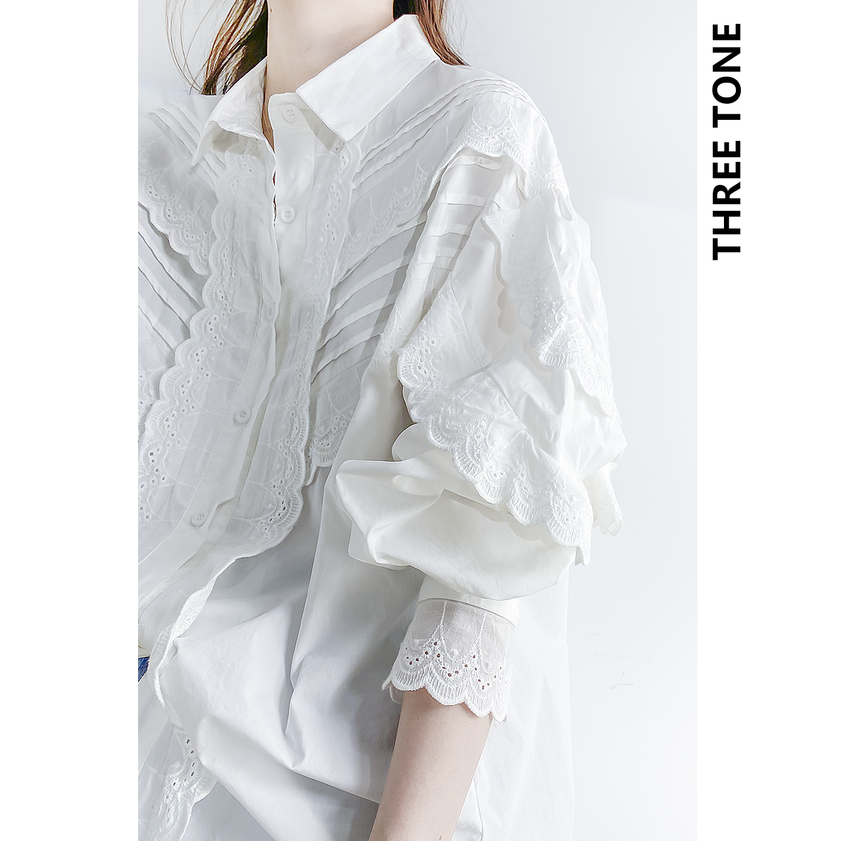 蕾絲如同天使的翅膀重工刺繡白色襯衫寬松襯衣女21070106