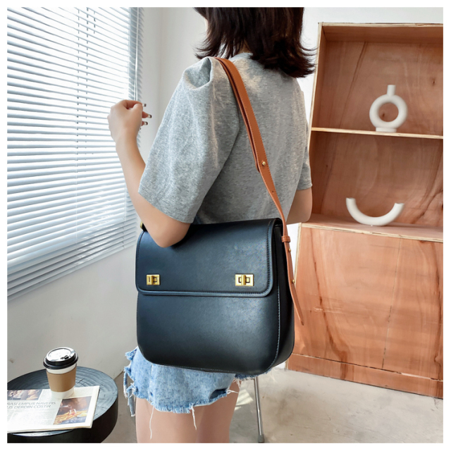 大容量包包女夏季新款潮時尚斜挎包網紅小眾單肩通勤包托特包21071701