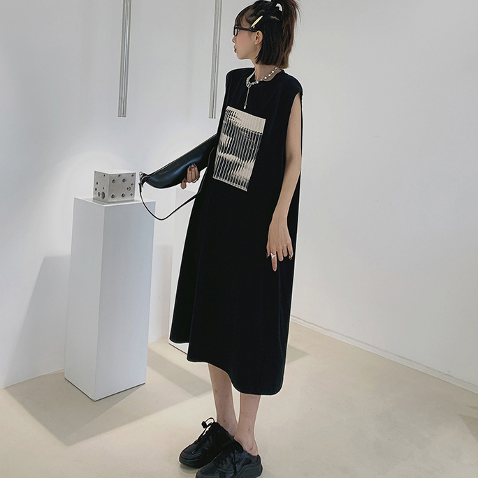 無袖連衣裙女夏新款休閒寬松中長款印花T恤裙純棉長裙21072804