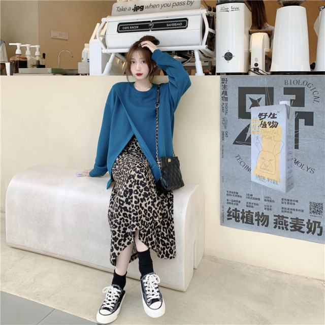 秋季女裝新款設計感衛衣女兩件套半身裙早秋網紅套裝時尚洋氣21090514
