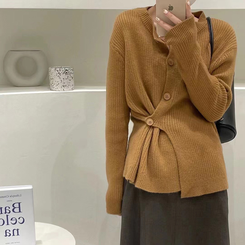 秋冬韓系設計感不規則斜扣開衫圓領女裝上衣潮21112305