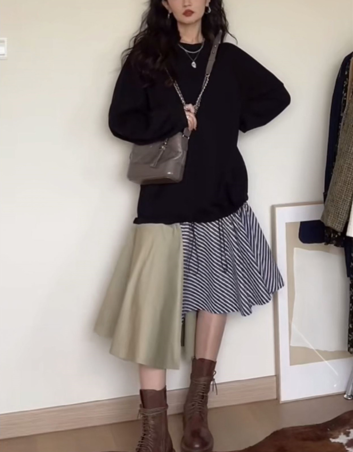 任小藝長款衛衣裙女新款赫本風法式高級感拼接假兩件連衣裙22021704