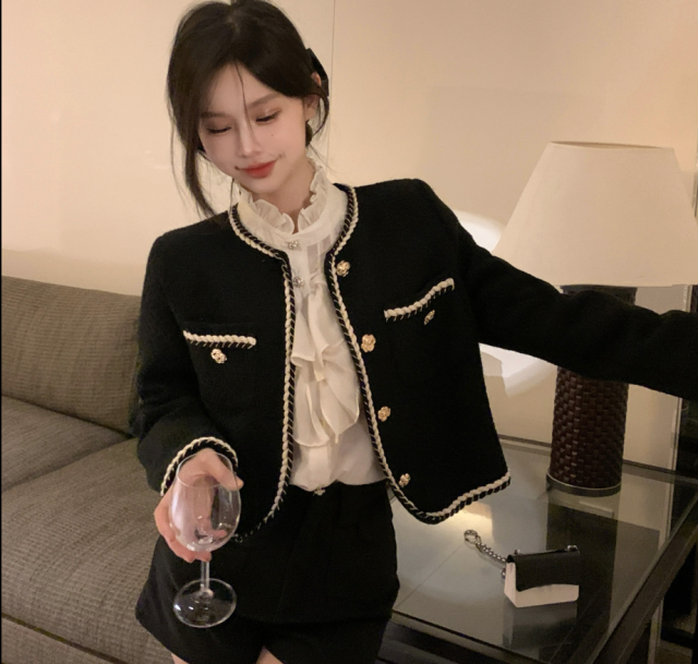 法式粗花呢長袖外套女裝秋季新款黑色小香風復古短款開衫上衣22110104