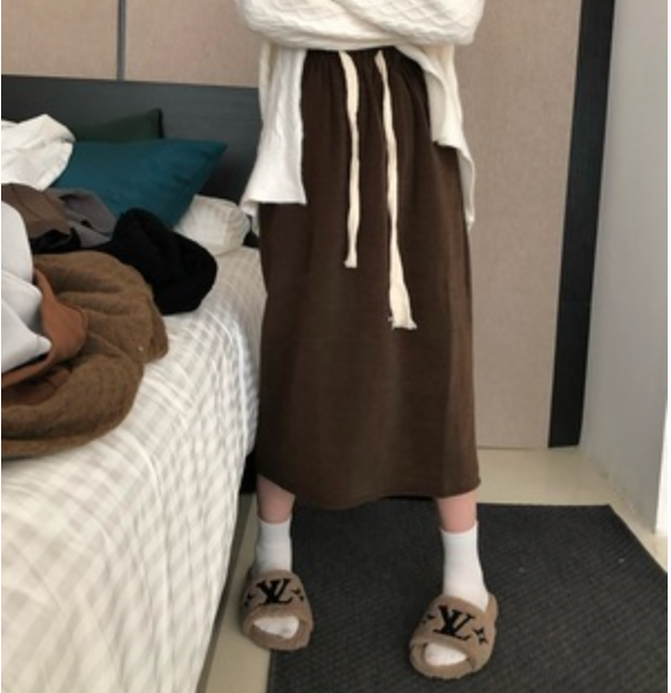 PPHOME你的遛彎裙秋冬百搭半身裙慵懶休閒鬆緊腰抽繩開叉直筒裙23010915