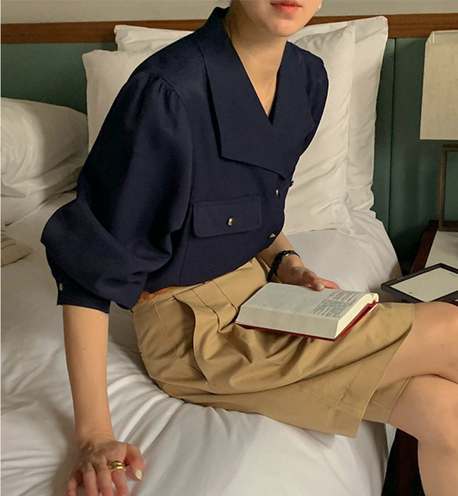 韓國官網INS早春新款溫柔風法式復古氣質優雅方領襯衫女上衣23022602