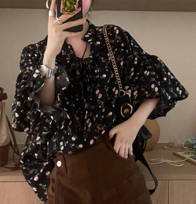 韓系黑色碎花上衣女秋季新款法式氣質V領寬松設計感小眾長袖襯衫23031006