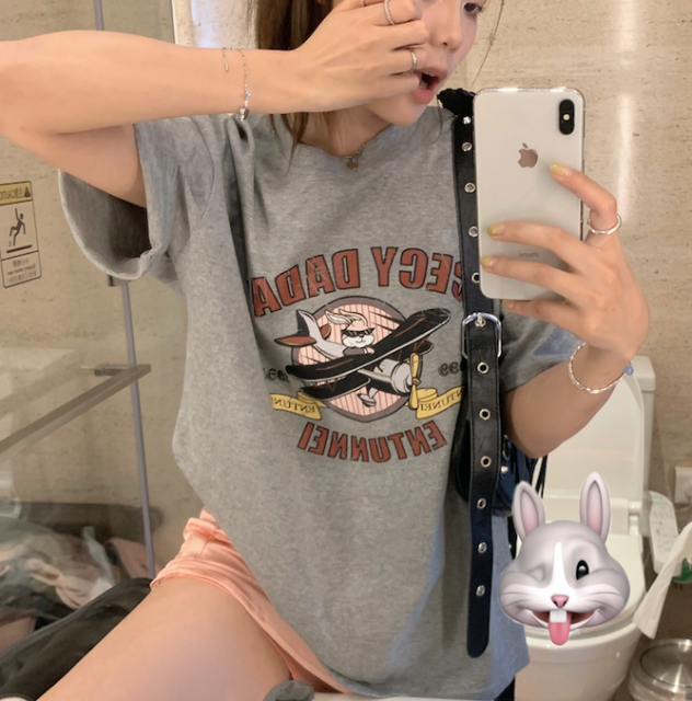 拽姐日常真的很拽瘋狂兔子印花寬松短袖T恤23052413