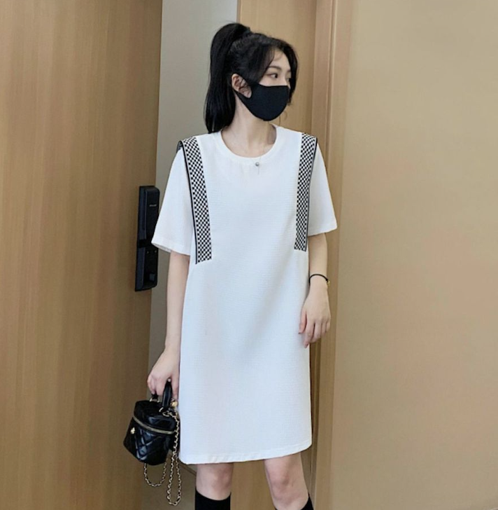 歐洲站高級感慵懶風連衣裙女夏新款黑白格拼接休閒寬松T恤裙23060604