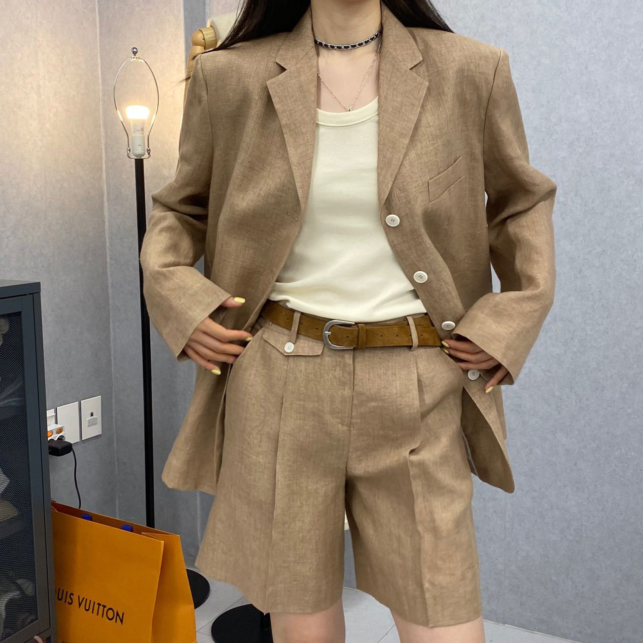 韓國chic復古氣質薄款防曬西服外套高腰斜口袋闊腿休閒短褲套裝23061102