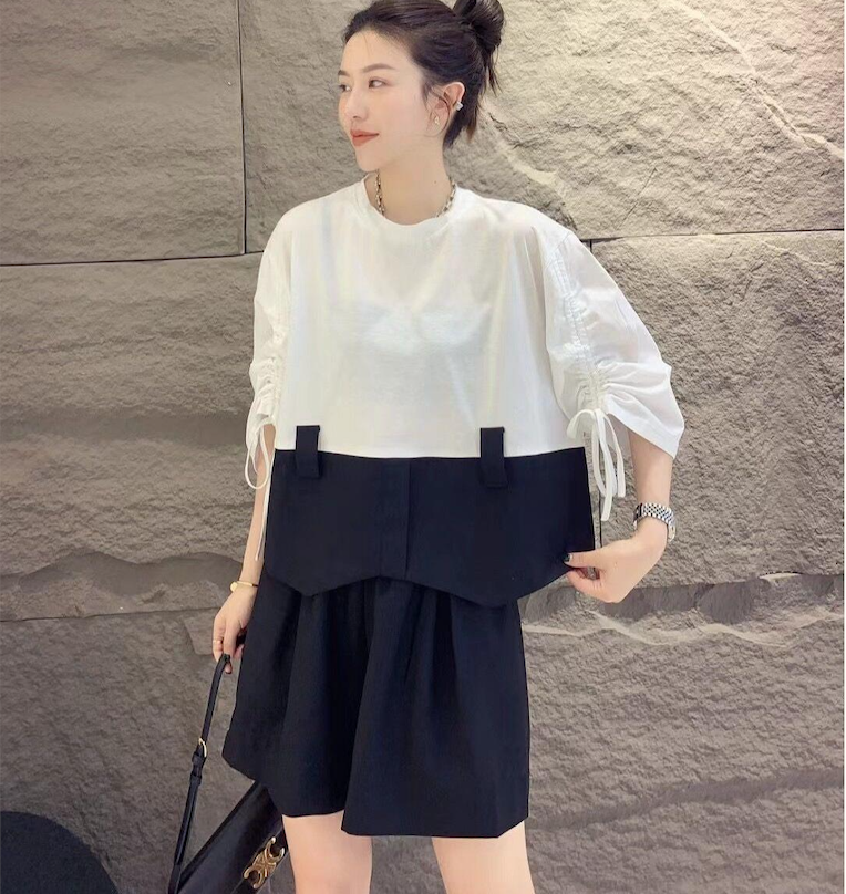 時尚套裝女夏季新款不規則拼接T恤闊腿短褲兩件套23070307
