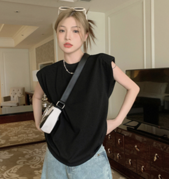 無袖背心T恤女夏季新款復古寬松黑色百搭網紅ins超火圓領上衣23071104