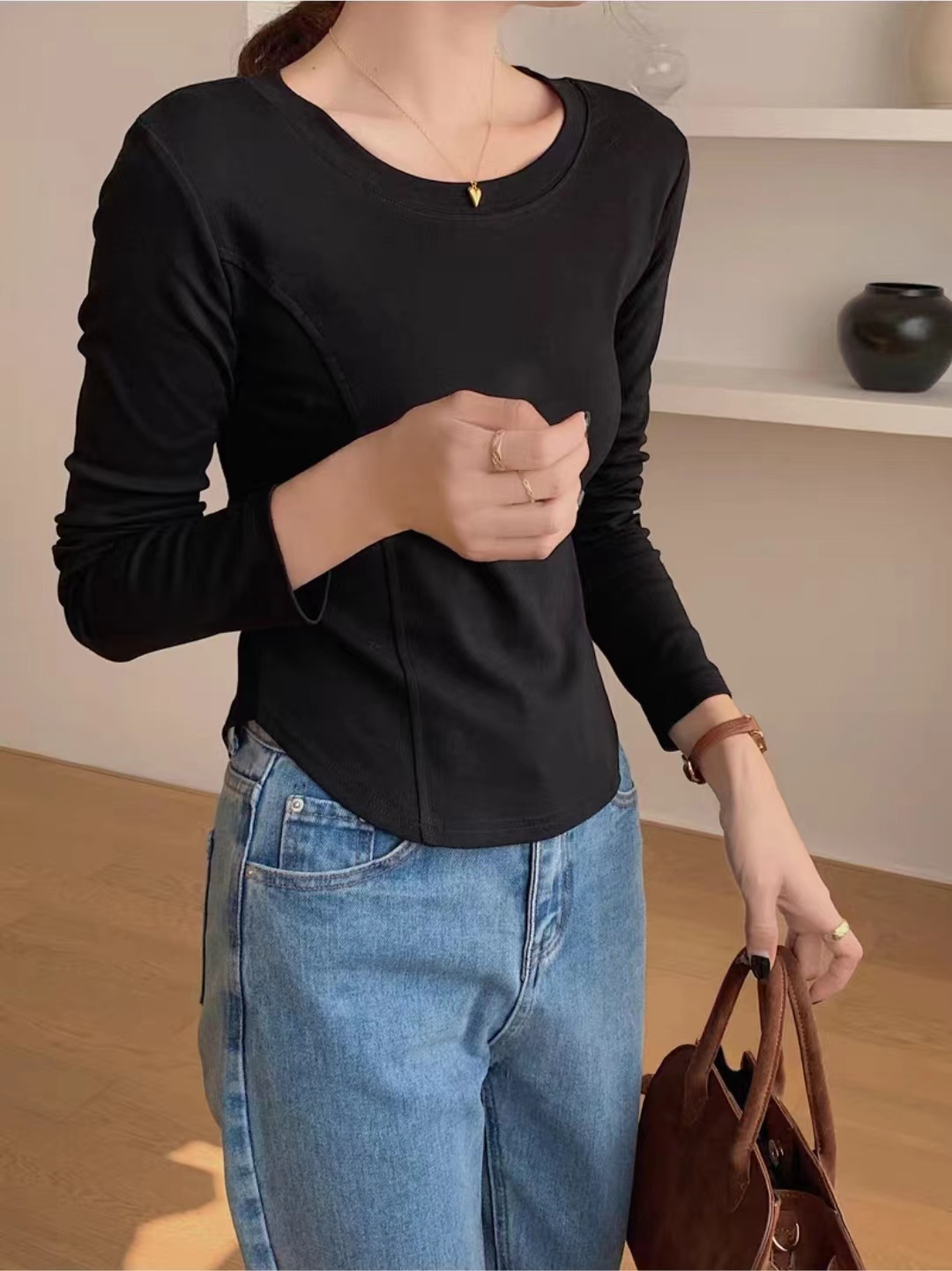 白色長袖T恤女春秋季新款不規則修身顯瘦打底衫弧形下擺上衣23082403