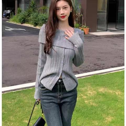 針織開衫打底衫女一字肩小眾外套設計感露肩毛衣女秋冬小上衣23102301