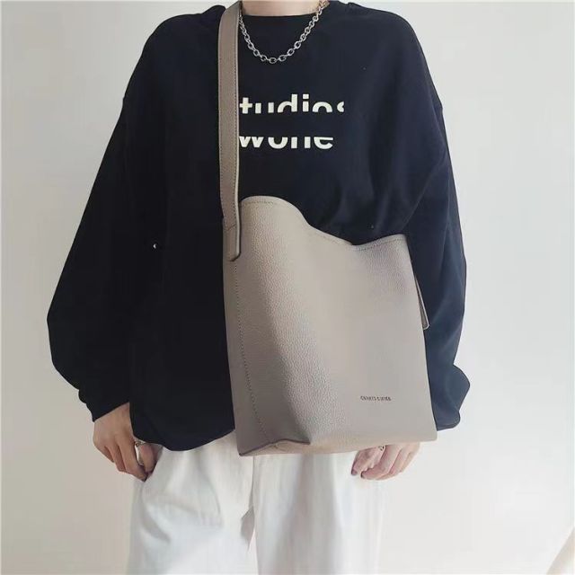高級感通勤包包女包新款秋冬時尚大容量軟皮慵懶風單肩水桶包23120607
