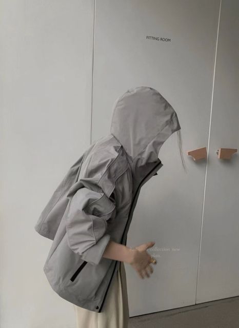 高級感連帽衝鋒衣外套女新款爆款秋冬加絨小個子短款夾克上衣23122702
