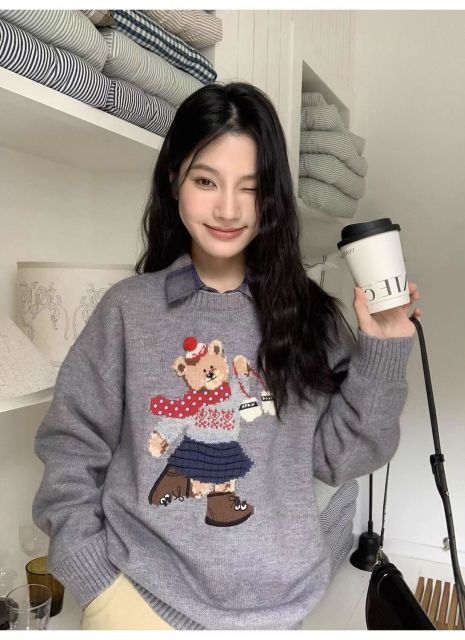 卡通小熊提花圓領毛衣女秋冬休閒減齡長袖針織衫寬松顯瘦日系百搭24011904