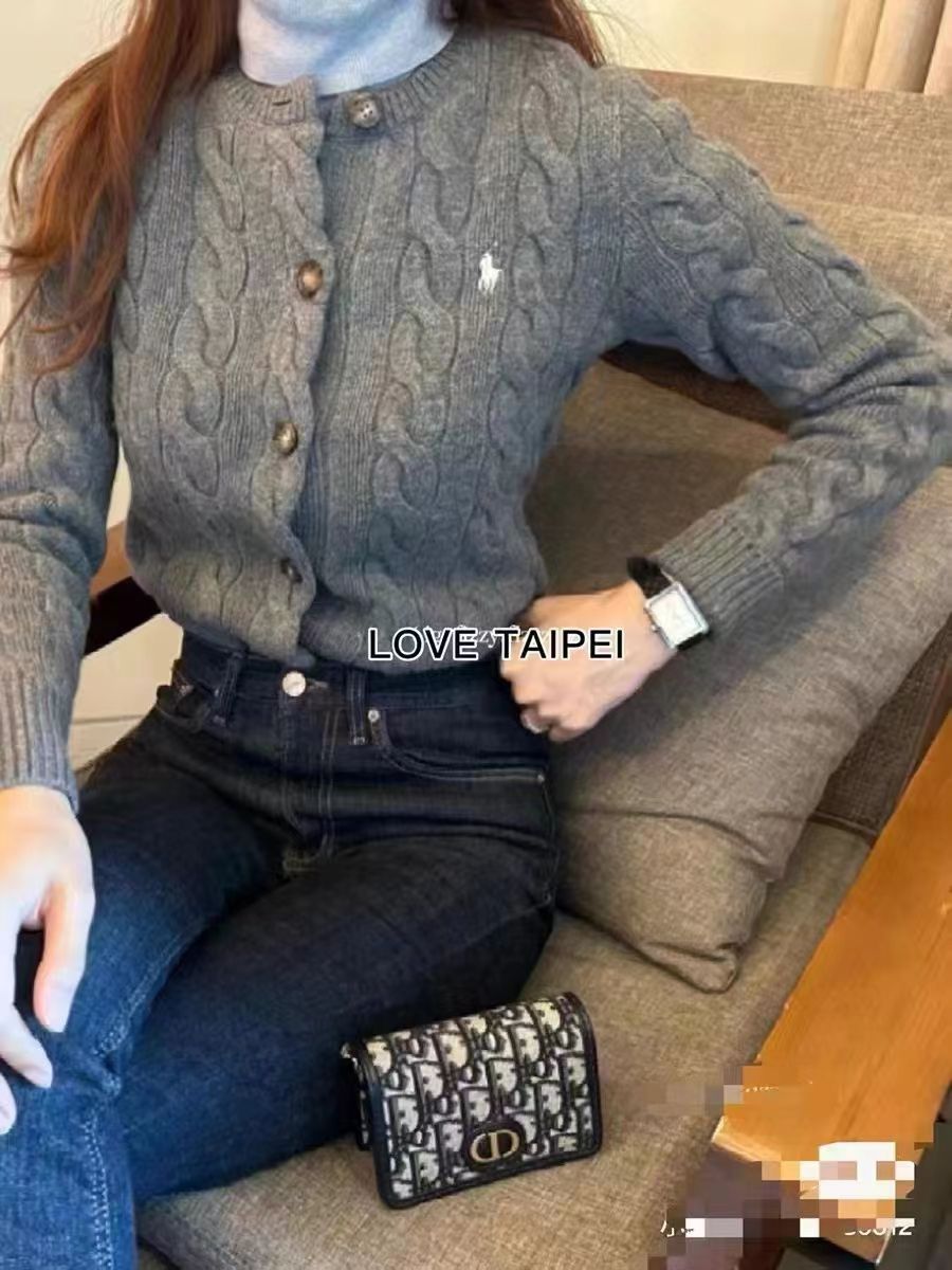 POLO韓國小馬刺繡復古麻花開衫女寬松顯瘦針織長袖上衣外套女上裝24011901