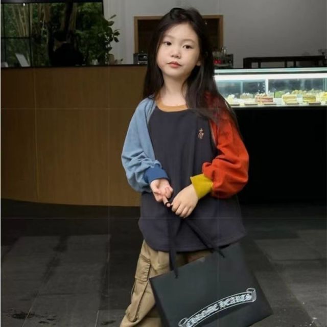 童裝德絨插肩袖T恤新款洋氣兒童撞色打底衫秋冬中大童上衣潮24013004