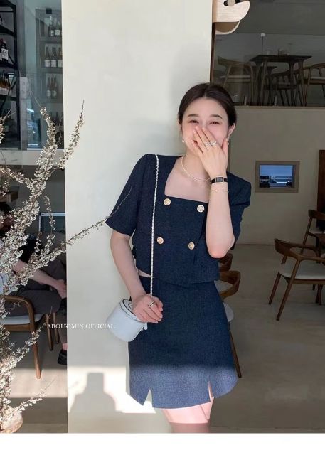 夏季時尚新款法式通勤俏皮純色小香風套裝女夏簡約a字裙套裝24040903