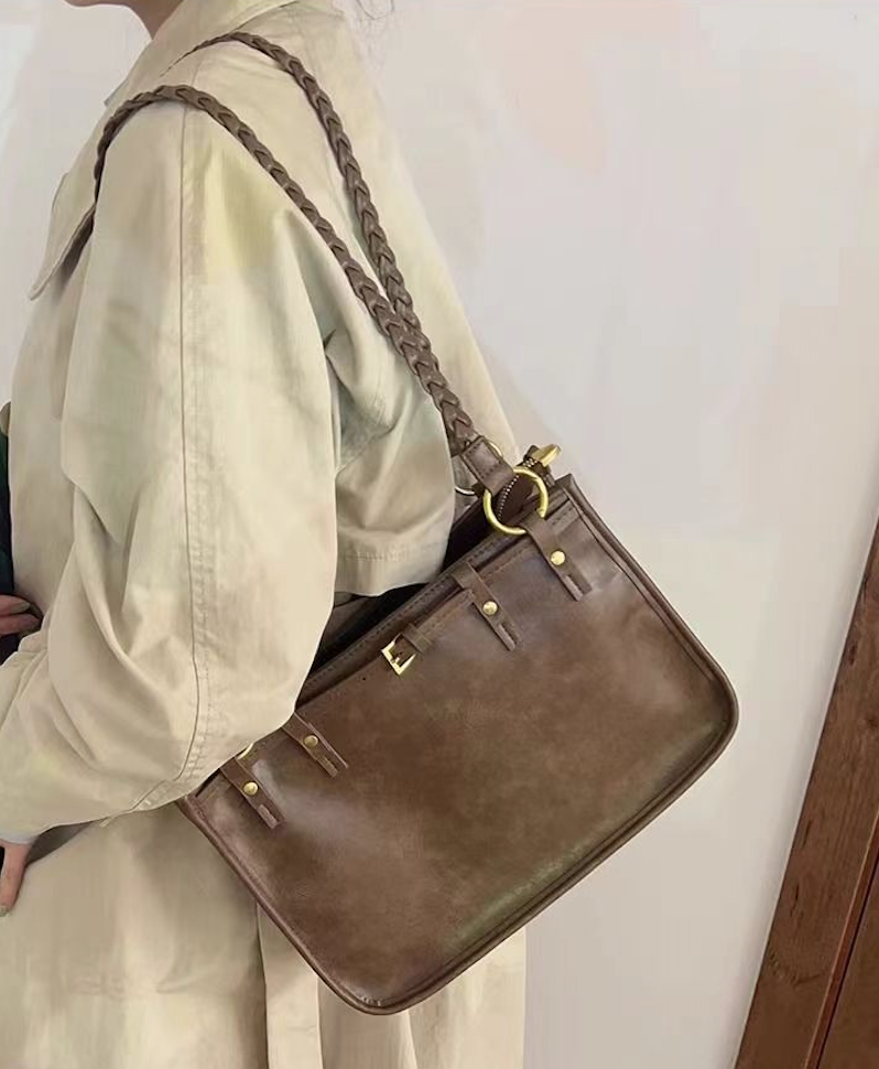 復古通勤包包女新款單肩腋下包上課休閒大容量托特包24041807