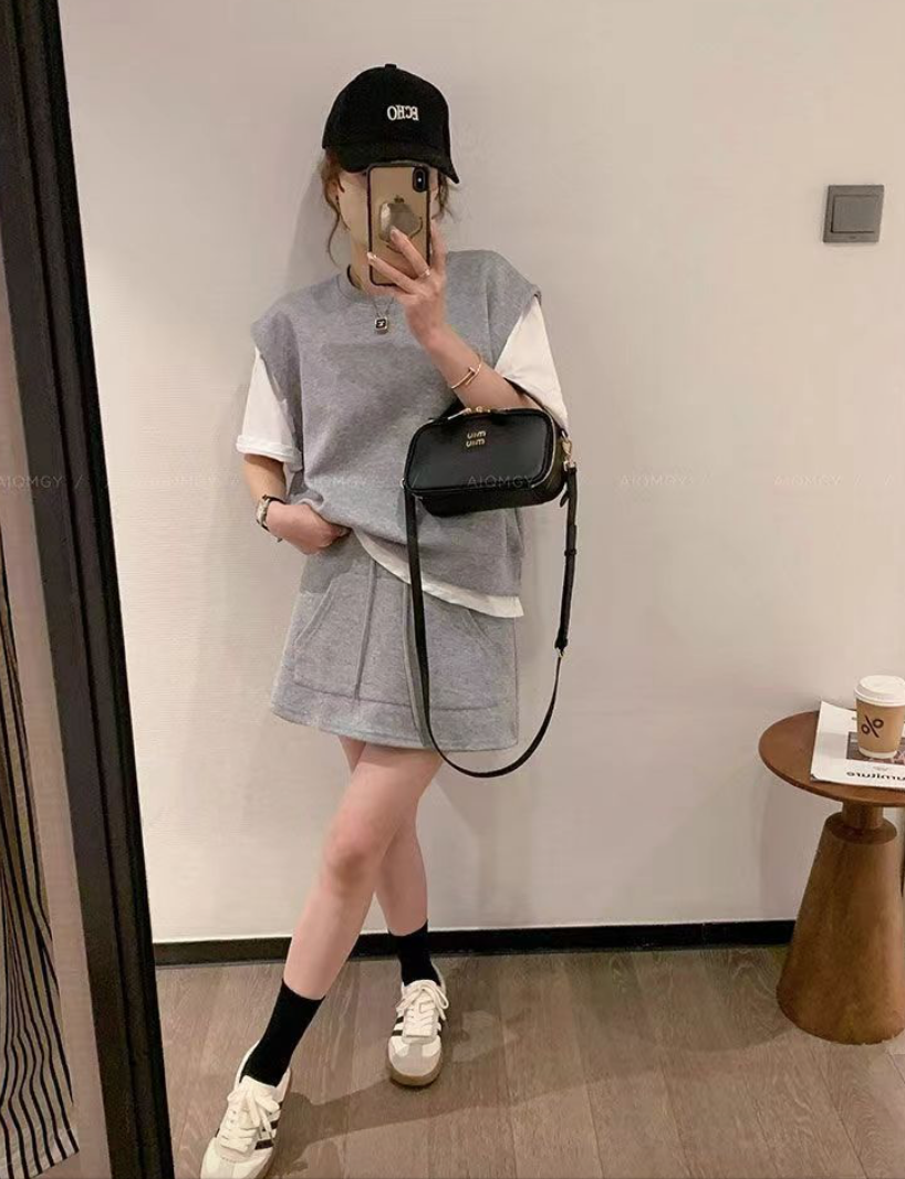 簡約減齡韓版外搭假兩件高腰純色顯瘦寬松夏季休閒衛衣短裙套裝24051707