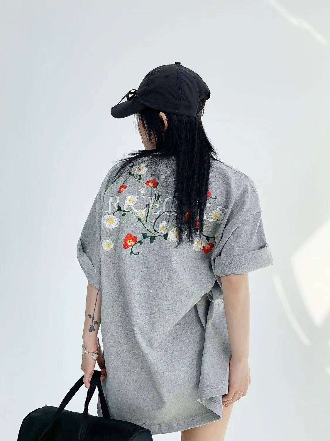 純棉新款重工刺繡chic夏季美式小眾印花短袖寬松情侶T恤女潮24052307