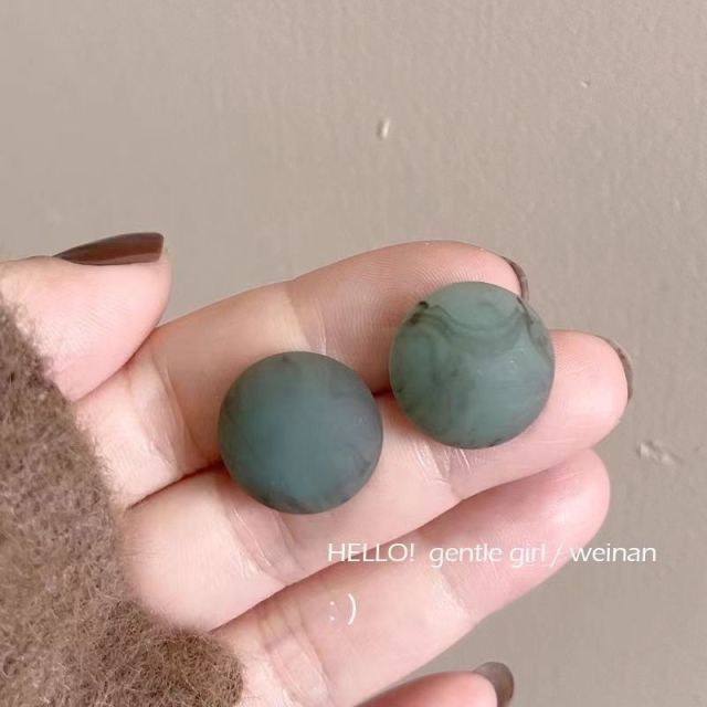 18mm寬美拉德百搭奶啡半圓圈蚊香盤耳夾復古港風銀釘耳環無耳洞24060305