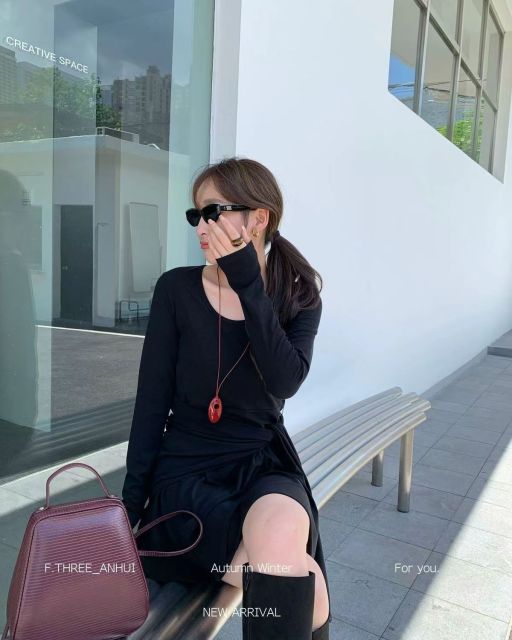 灰色圓領長袖T恤連衣裙女秋季綁帶收腰裙子設計感簡約氣質a字短裙24092301