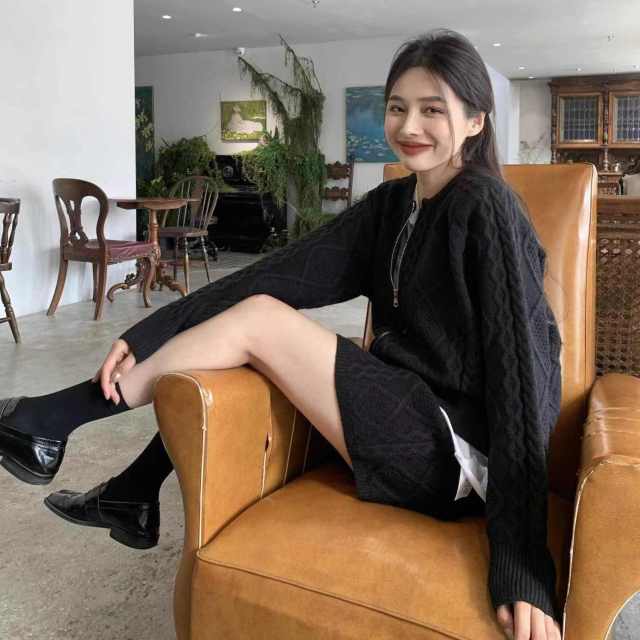 單兩件套秋冬韓版麻花針織女裝寬松毛衣開衫外套高腰包臀半身裙24100103