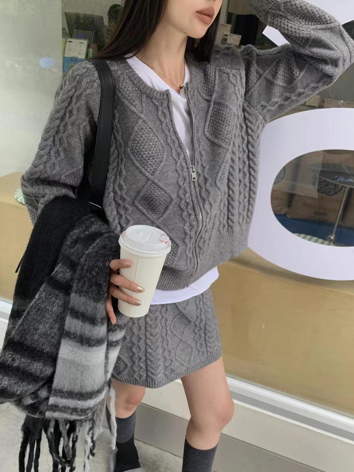 單兩件套秋冬韓版麻花針織女裝寬松毛衣開衫外套高腰包臀半身裙24100103