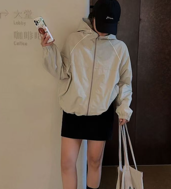 小個子寬松撞色休閒簡約薄款衝鋒衣女春季新款時尚洋氣上衣潮24101709