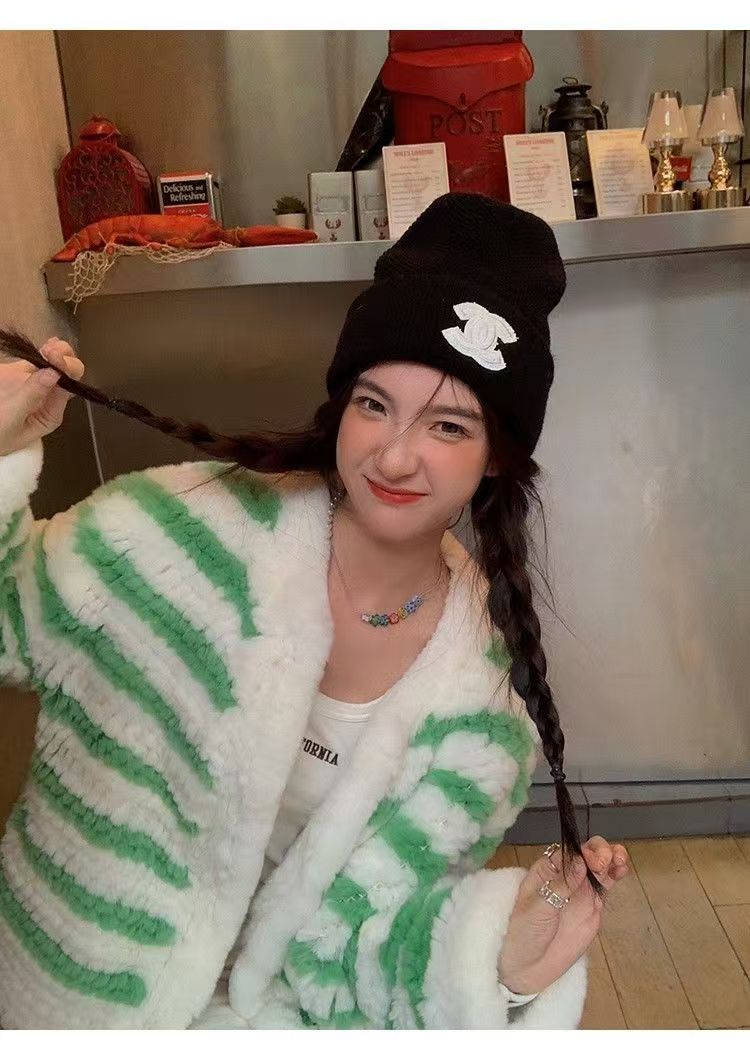 新款重磅條紋仿獺兔編織兔毛開衫寬松皮草外套年輕款中長款女24110501
