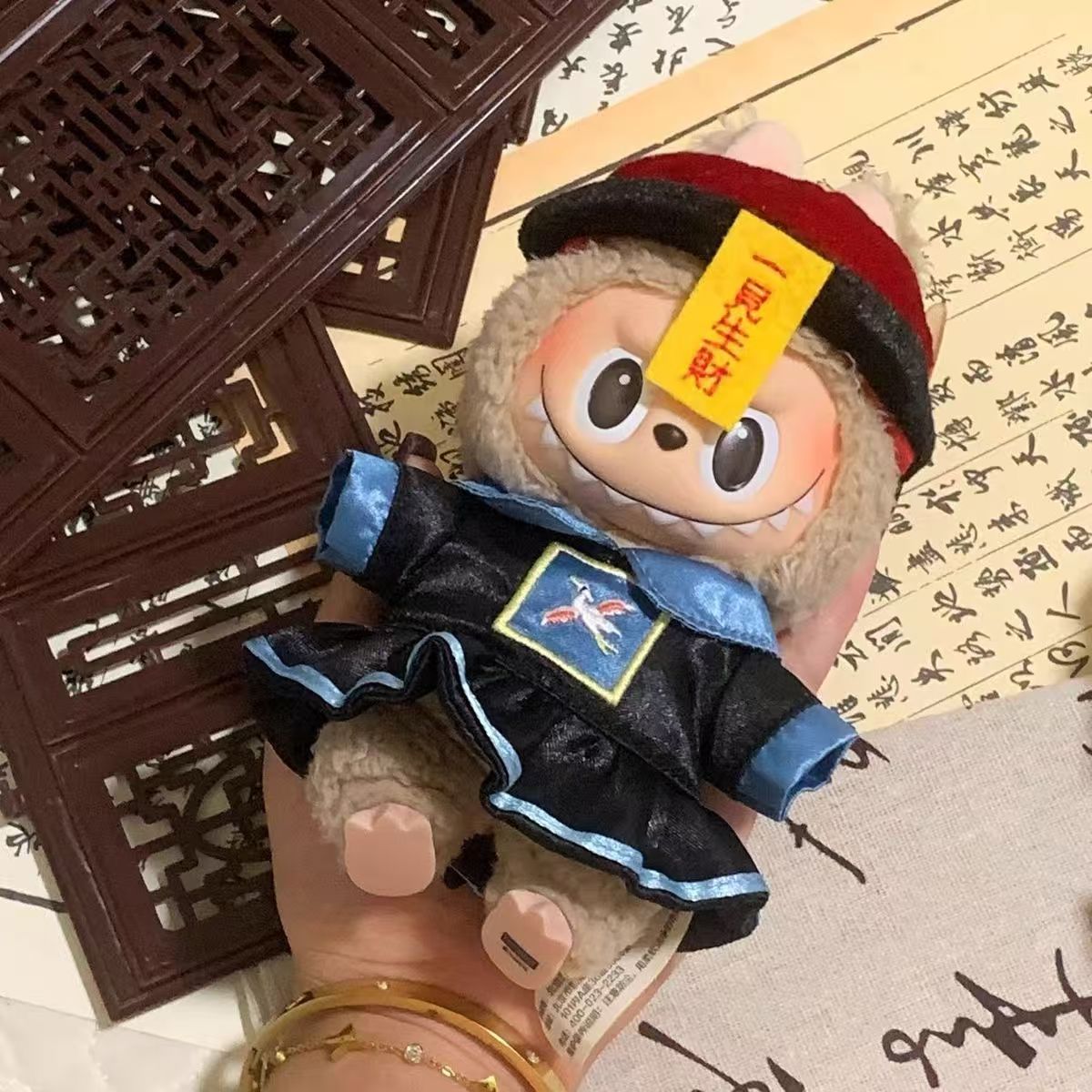 僵尸拉布布娃衣labubu搪膠玩偶17cm娃娃換裝泡泡瑪特公仔換裝玩偶25010803