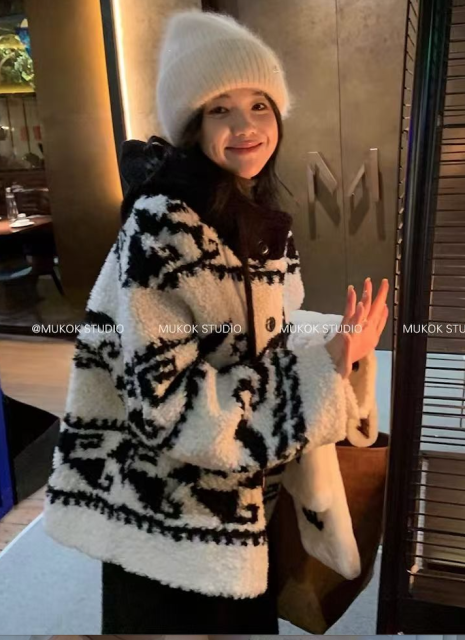 韓版鹽系OLISI慵懶開衫連帽中式毛衣外套高級冬季加厚25011502